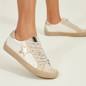 NIB NWT ShuShop Paula Glitter Star Stickers Sneakers in Cream Gold Women Sz 7.5